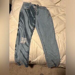 Wavy 2 toned Jeans